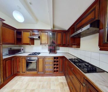 9 bedroom house to rent - Photo 2