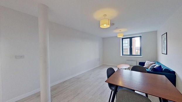 2 bedroom flat to rent - Photo 1