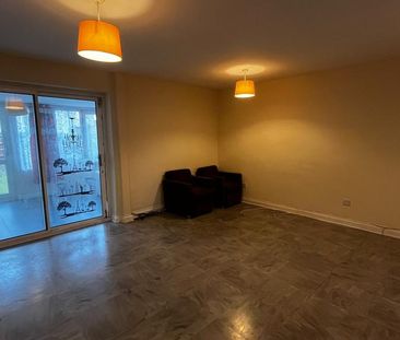 4 bedroom terraced house to rent - Photo 1