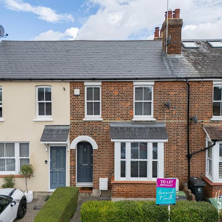 2 bedroom terraced house to rent - Photo 1