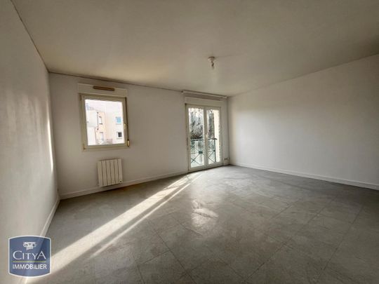 Location Appartement 1 pièce 29m² LAVAL 53000 - Photo 1