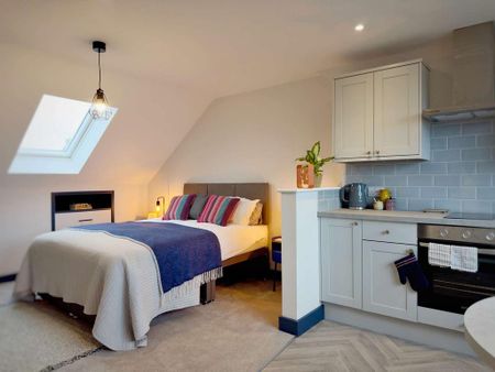 6 bedroom house of multiple occupation to rent - Photo 2