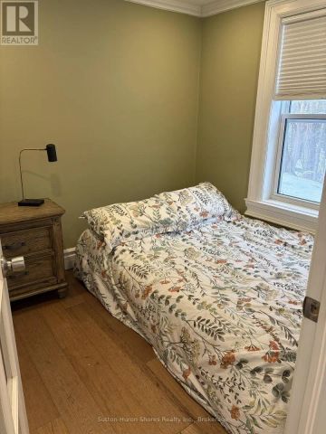 60 GRENVILLE STREET N - Photo 3