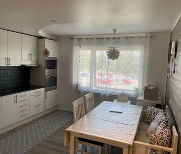 Trollhättan - 3rok - tillsv - 10.350kr/mån - Photo 4