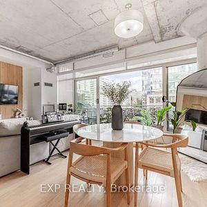 Furnished 1 Bedroom, 1 Bathroom - Portland Lofts - Photo 2