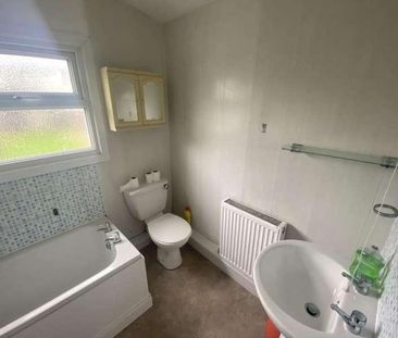 Milton Road, Gillingham, ME7 - Photo 2