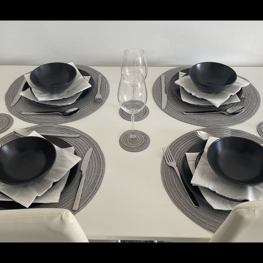 1 Bed Flat, Cotton Avenue, W3 - Photo 1