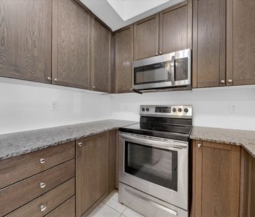 For Lease - 80 Shipway Avenue Unit# 215, Clarington, Ontario - Photo 5