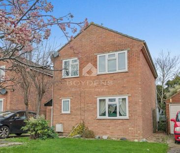 3 bedroom detached house to rent - Photo 2