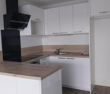 Location Appartement 2 pièces 46m² DAX 40100 - Photo 3