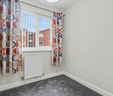 Sunny Bank, STOKE-ON-TRENT - Photo 4