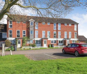 2 bedroom ground floor flat to rent - Photo 1