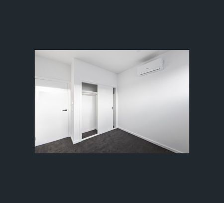 2/9 Leyte Parade, Heidelberg West, Vic 3081 - Photo 4