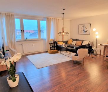 Moderne 2 ZKB mit EKB und Aufzug - Photo 6