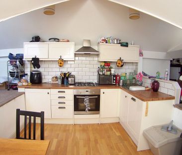 Sandfield Avenue, Leeds - Photo 5