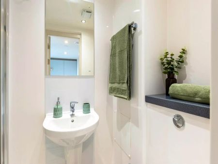 Gold Plus Studio - Photo 5