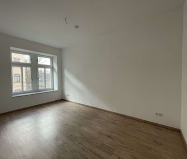 Sanierte 2 Raumwohnung mit Balkon + Stellplatz am Brühl! - Photo 4