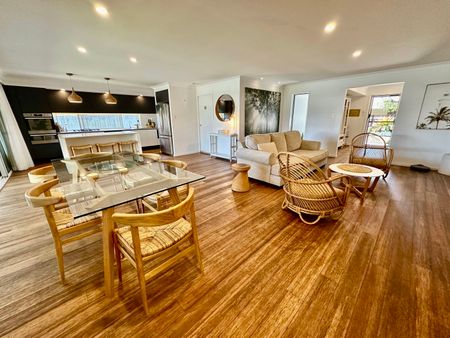 RENOVATED WATERFRONT RESIDENCE WITH ATTACHED GRANNY FLAT - Photo 3