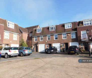 3 bedroom semi-detached house to rent - Photo 6