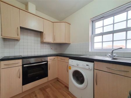 2 bedroom flat to rent - Photo 5