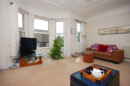 St. Andrews Road, NW10, London - Photo 2