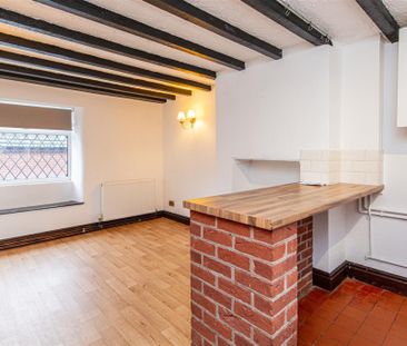 2 bed House - Mid Terrace To Let - Photo 6