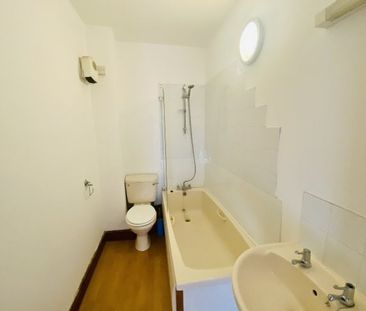 Moorgate House, NR19 1PP - Photo 5