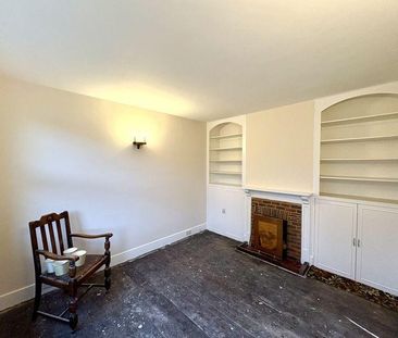 2 bedroom semi-detached house to rent - Photo 2