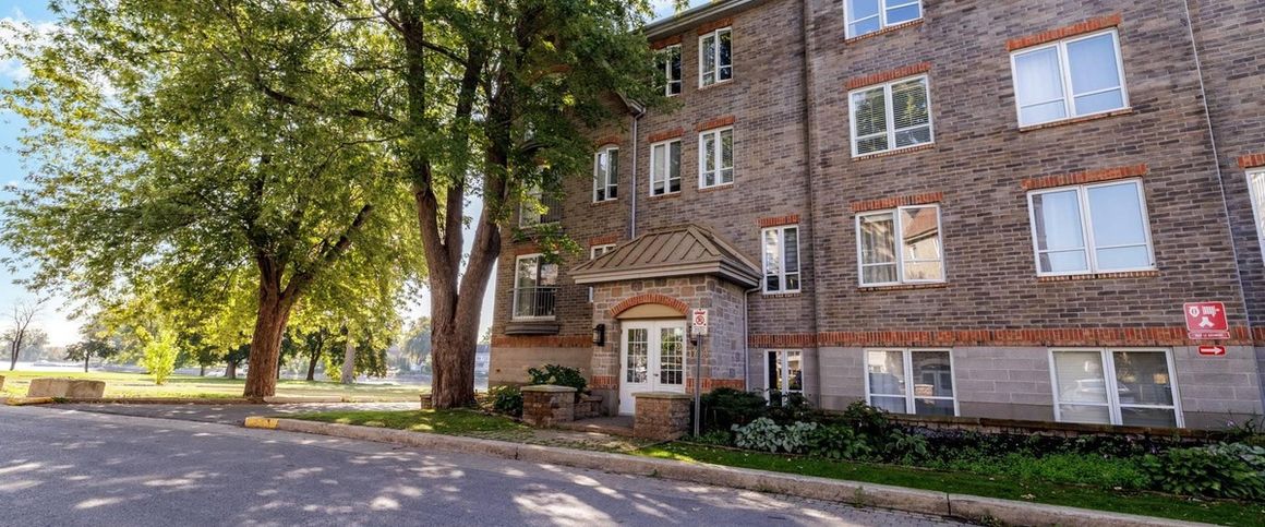 À louer / Appartement - Photo 1