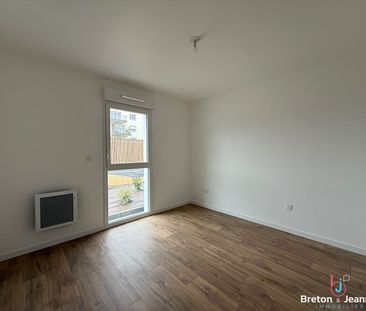 Location Appartement 2 pièces 45m² - Photo 4