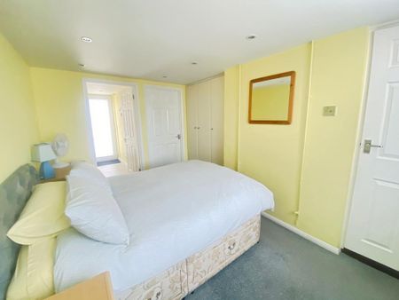 3 bedroom townhouse to rent - Photo 5