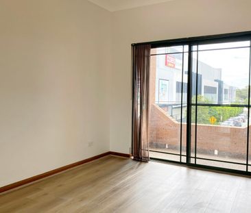 EXCELLENT LOCATION – 2-Bedroom Unit with Private Courtyard - Photo 3