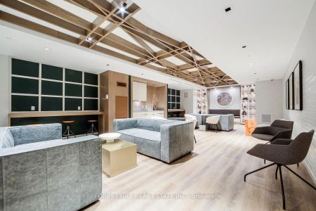 327 King Street W #3006 - Photo 3