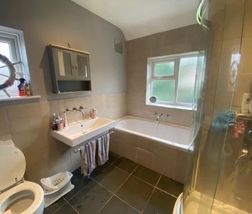 3 bedroom semi-detached house to rent - Photo 6