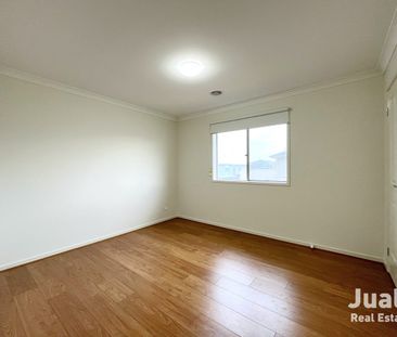 Spacious 4-Bedroom Gem with Contemporary Charm - Photo 6