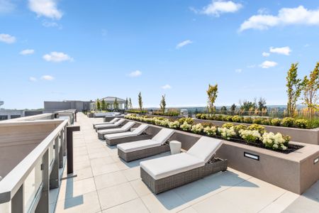 For Lease - 2075 King Road Unit# 616, King, Ontario - Photo 5