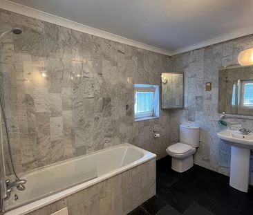 2 Bed Terraced House, Princes Court, SE16 - Photo 5