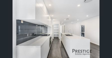 NEAR NEW DUPLEX IN PRIME LOCATION!! - Photo 4