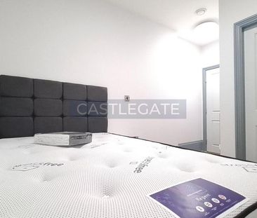 1 bedroom in a flat share to rent - Photo 6
