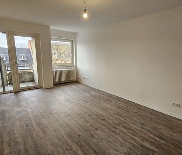 Lust auf eine sanierte 2-Zi.-Wohnung ? Dann lesen sie hier weiter. - Photo 1