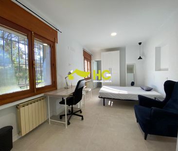 Alquiler Estudio en Urbanización - El Bosque, Villaviciosa De Odón - Photo 5