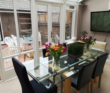 Room in a Shared House, Coral Row, SW11 - Photo 2