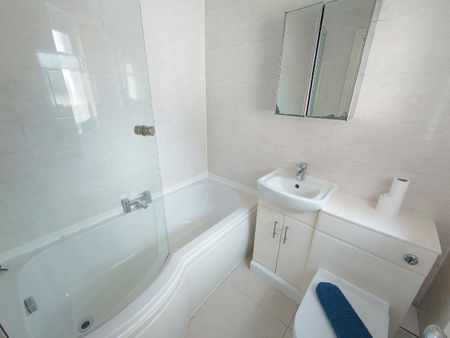 Adelaide Rd, Kensington Fields. - Photo 2