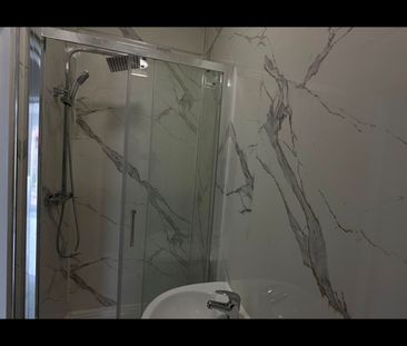 2 Bed Flat, Grange Road, IG1 - Photo 5