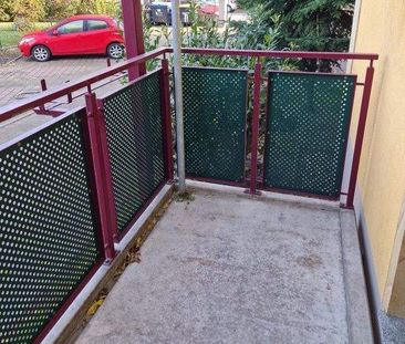 Perfekte Wohnung mit vorteilhafter Raumaufteilung für die kleine Fa... - Foto 1