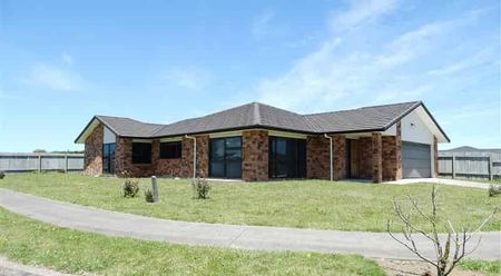 29 County Drive - Photo 2