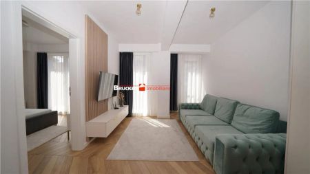 DOAR ATRIBUTE POZITIVE: APARTAMENT ULTRAMODERN IN ZONA ULTRACENTRALA - Fotografie 2