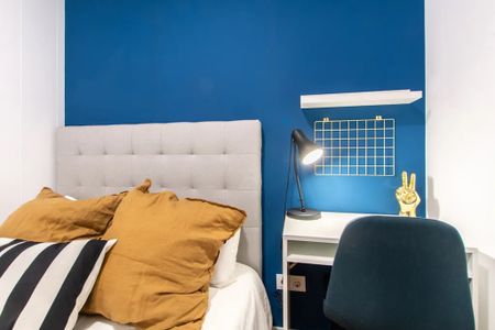 Calle del Pez Austral, Madrid, Community of Madrid 28007 - Photo 2