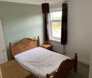 2 bedroom private hall to rent - Photo 5