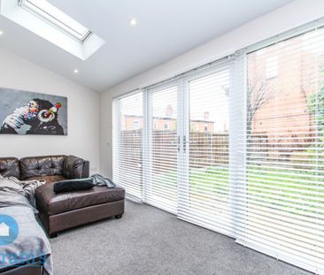 4 bed Semi-Detached House for Rent - Photo 1